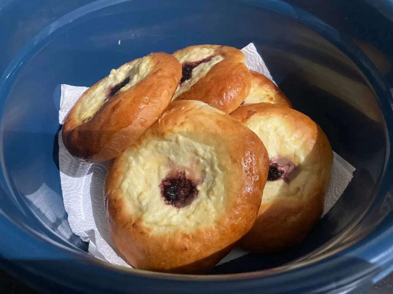 Drożdżówki z serem