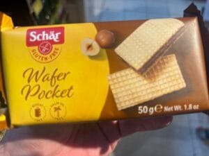 produkty wyglądające na wegańskie wafle bezglutenowe Schär